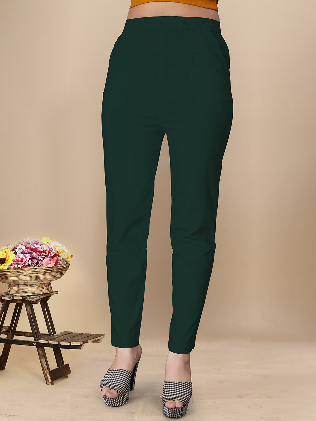 

UNITED LIBERTY Women Relaxed Stretchable Mid-Rise Easy Wash Trousers, Green