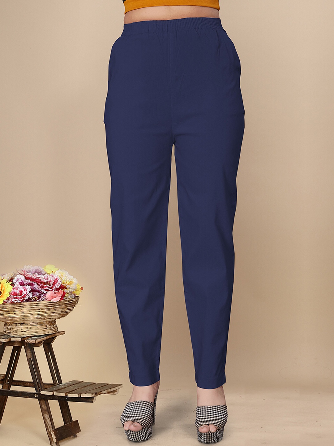 

UNITED LIBERTY Women Blue Relaxed Easy Wash Cotton Trousers, Navy blue