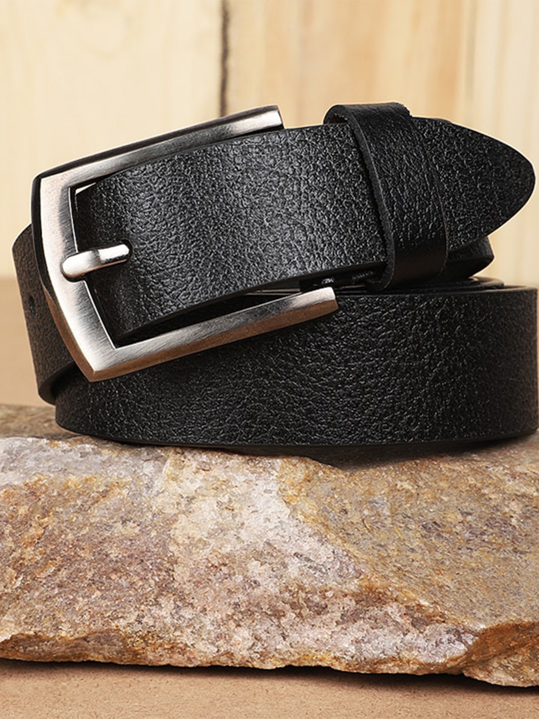 

Roadster Men Black Tang Closure Leather Formal Belt