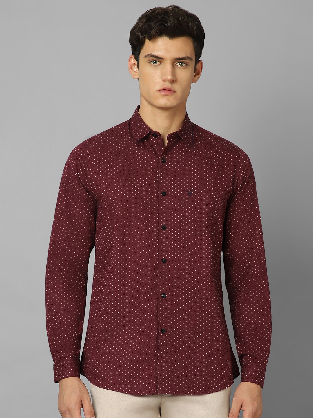 

Allen Solly Slim Fit Opaque Printed Pure Cotton Casual Shirt, Maroon