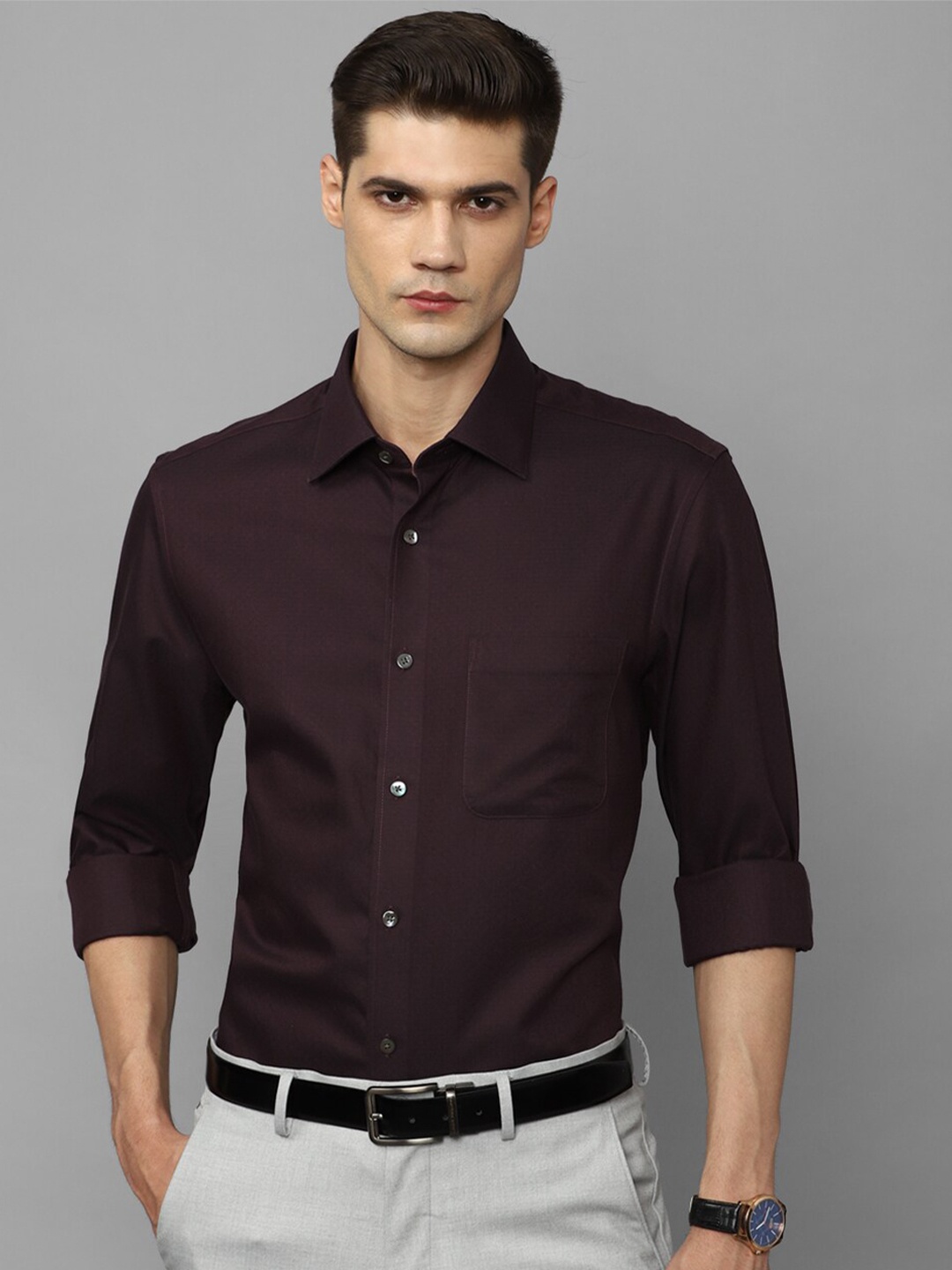 

Louis Philippe Textured Slim Fit Opaque Pure Cotton Formal Shirt, Maroon