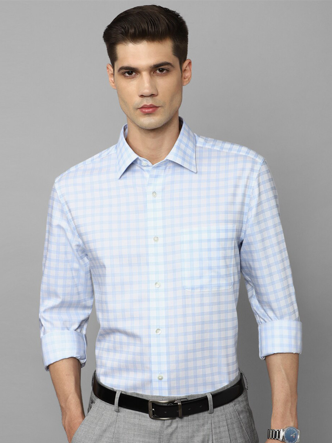 

Louis Philippe Grid Tattersall Checked Spread Collar Pure Cotton Slim Fit Formal Shirt, Blue