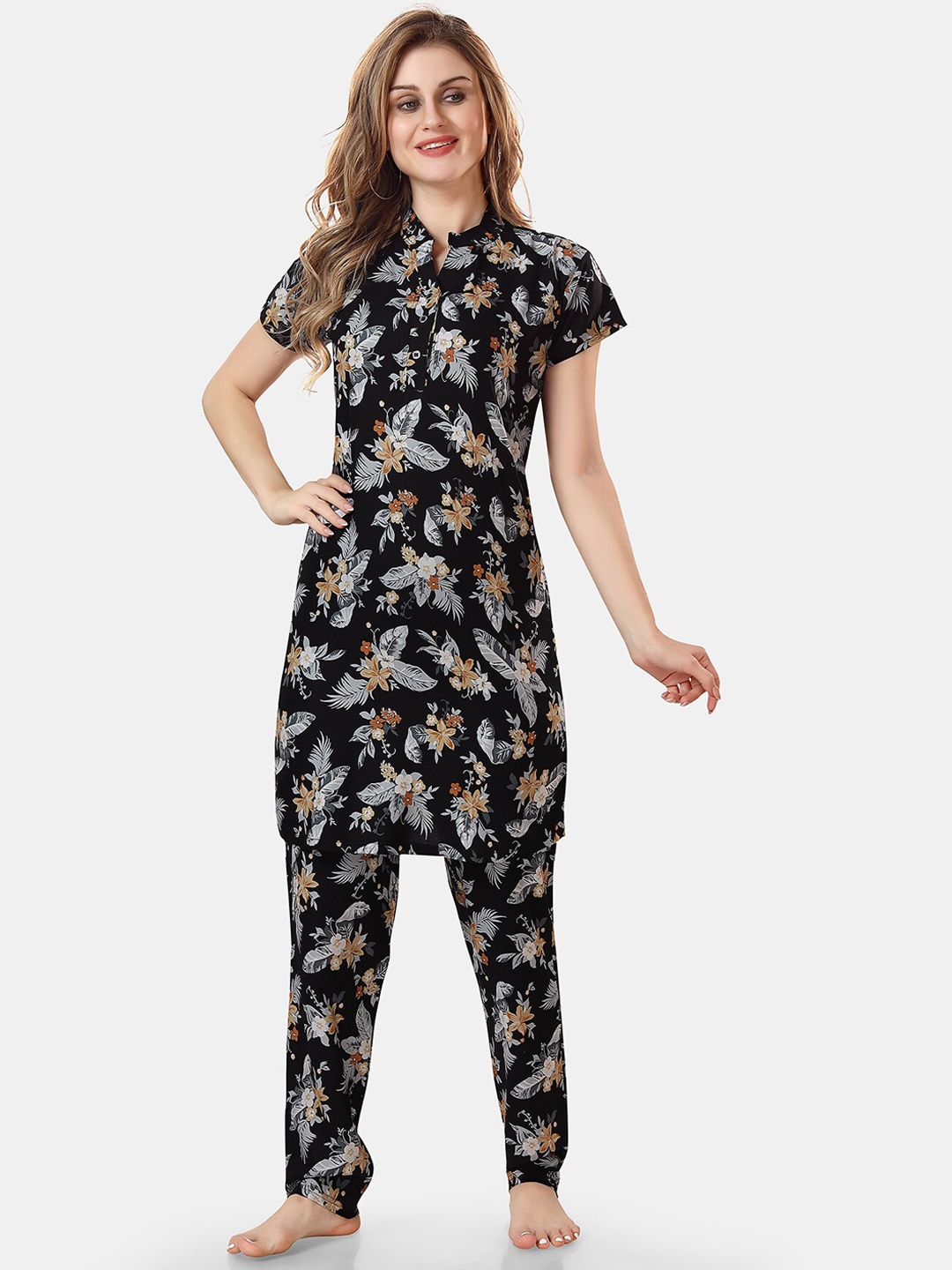 

Be You Floral Printed Night Suit, Black