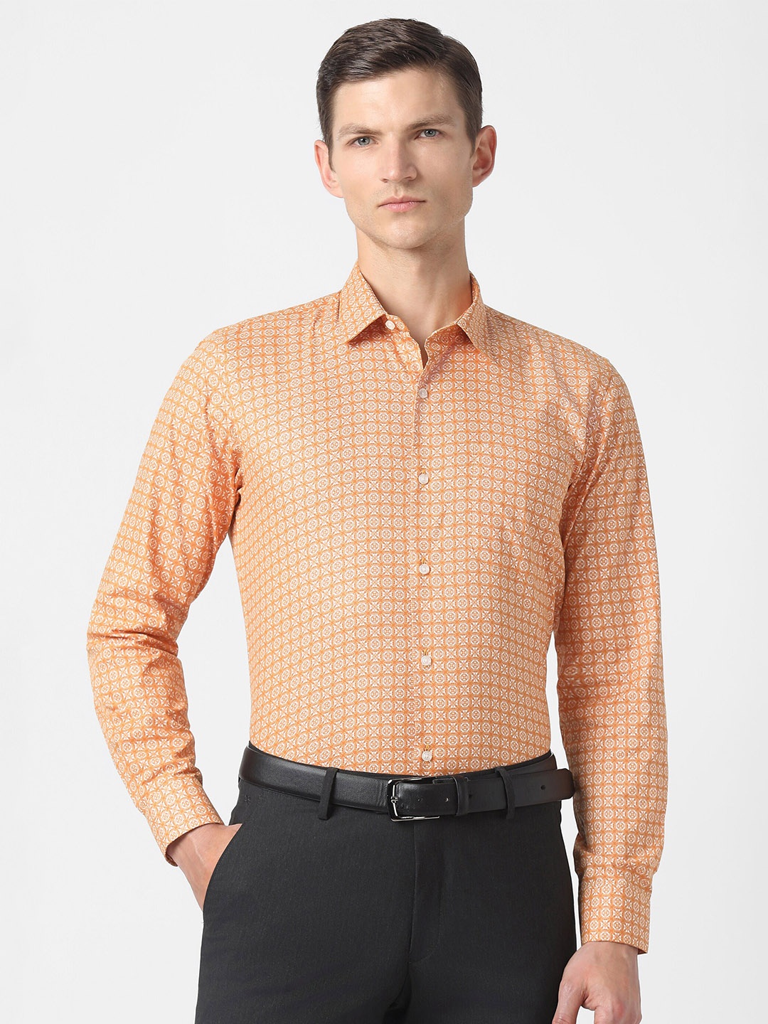 

Peter England Slim Fit Ethnic Motifs Printed Pure Cotton Formal Shirt, Peach