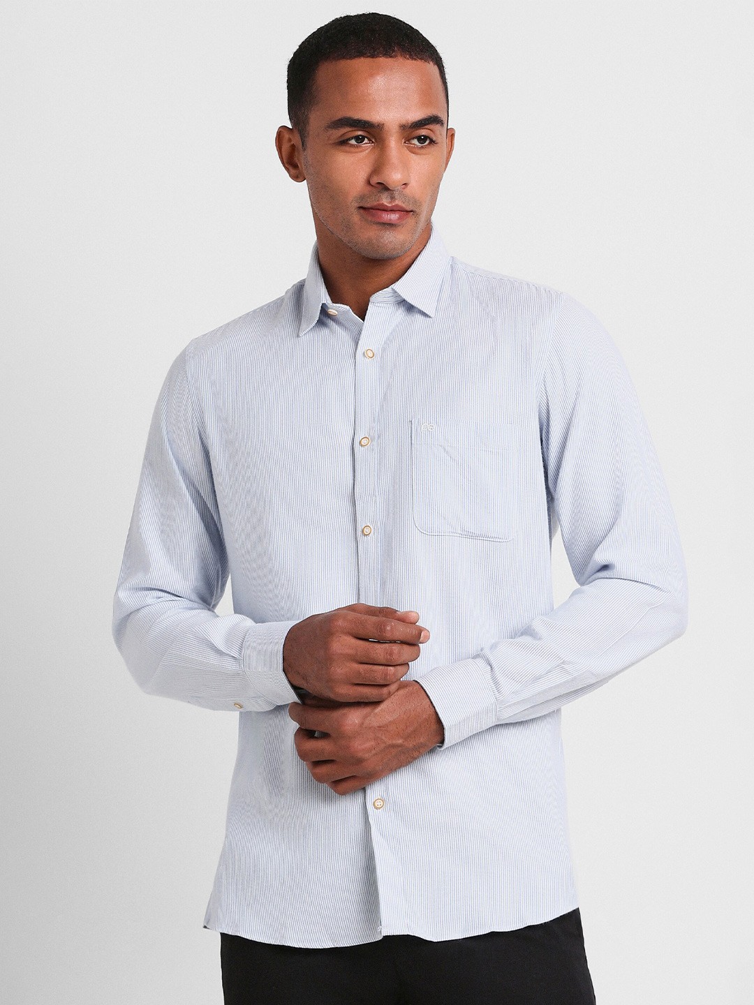 

Peter England Casuals Slim Fit Striped Casual Shirt, Blue