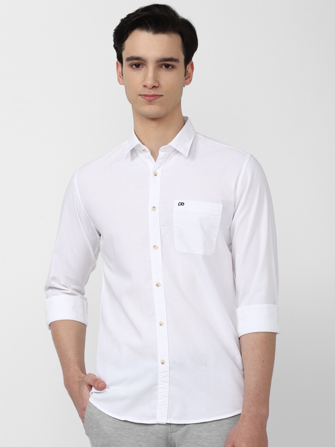 

Peter England Casuals Slim Fit Pure Cotton Casual Shirt, White