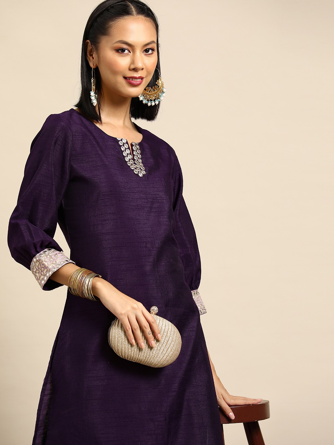 

Sangria Puffed Sleeves Mirror Work Kurta with Trousers, Purple