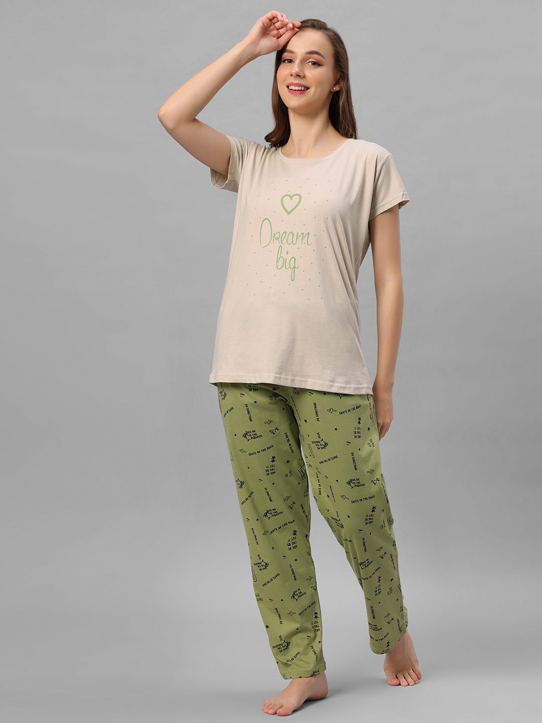 DZZO Typography Printed Night suit, Cream