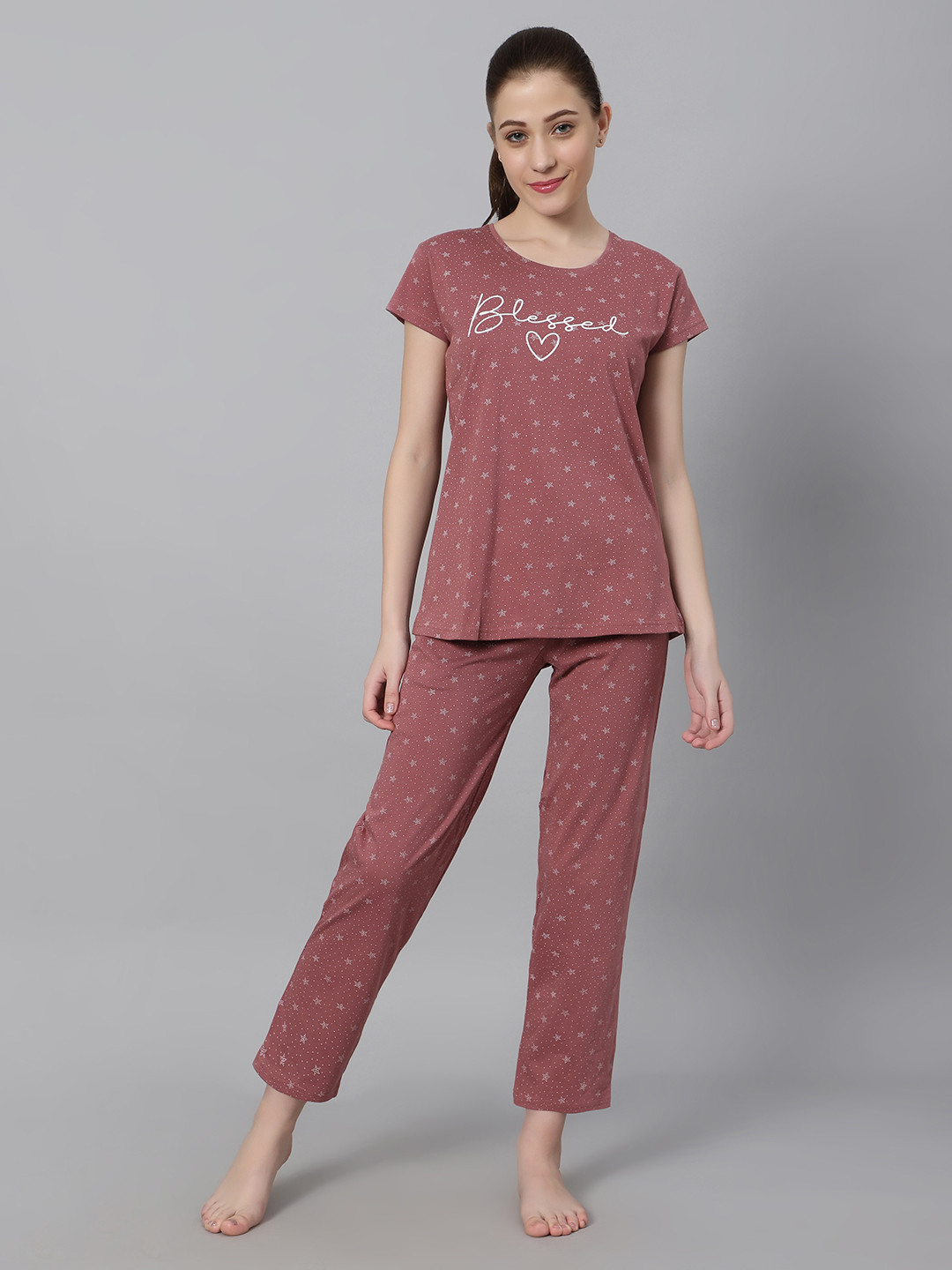 

DZZO Typography Printed T-Shirt With Pyjamas, Brown