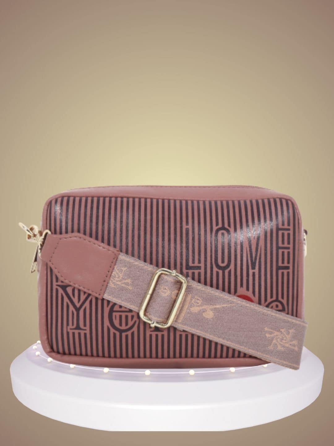 

yelloe Yelloe Love Printed Black Structured Sling Bag, Pink