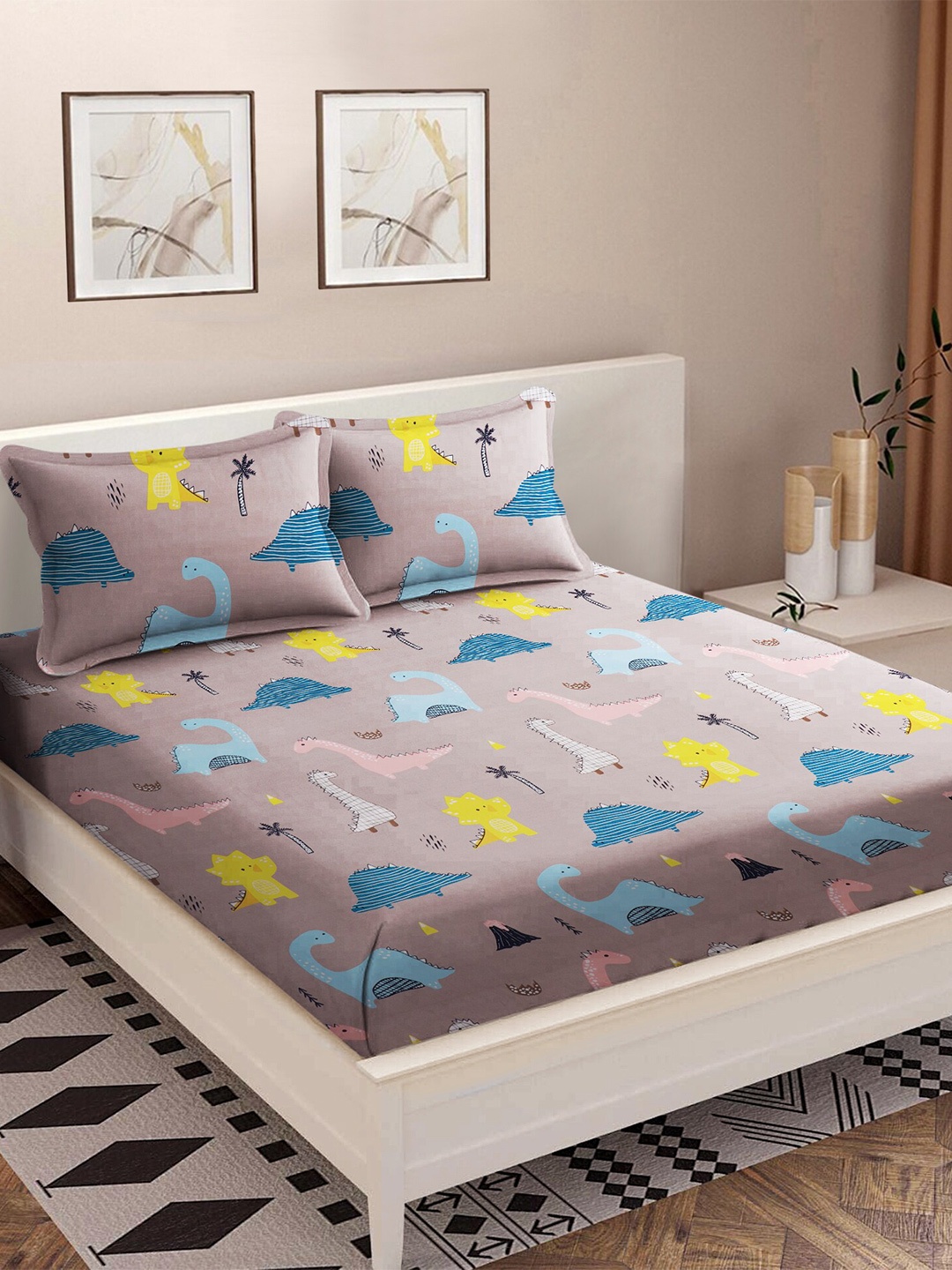 

MODEFE Brown & Yellow Cartoon Characters Cotton 180 TC Queen Bedsheet With 2 Pillow Covers