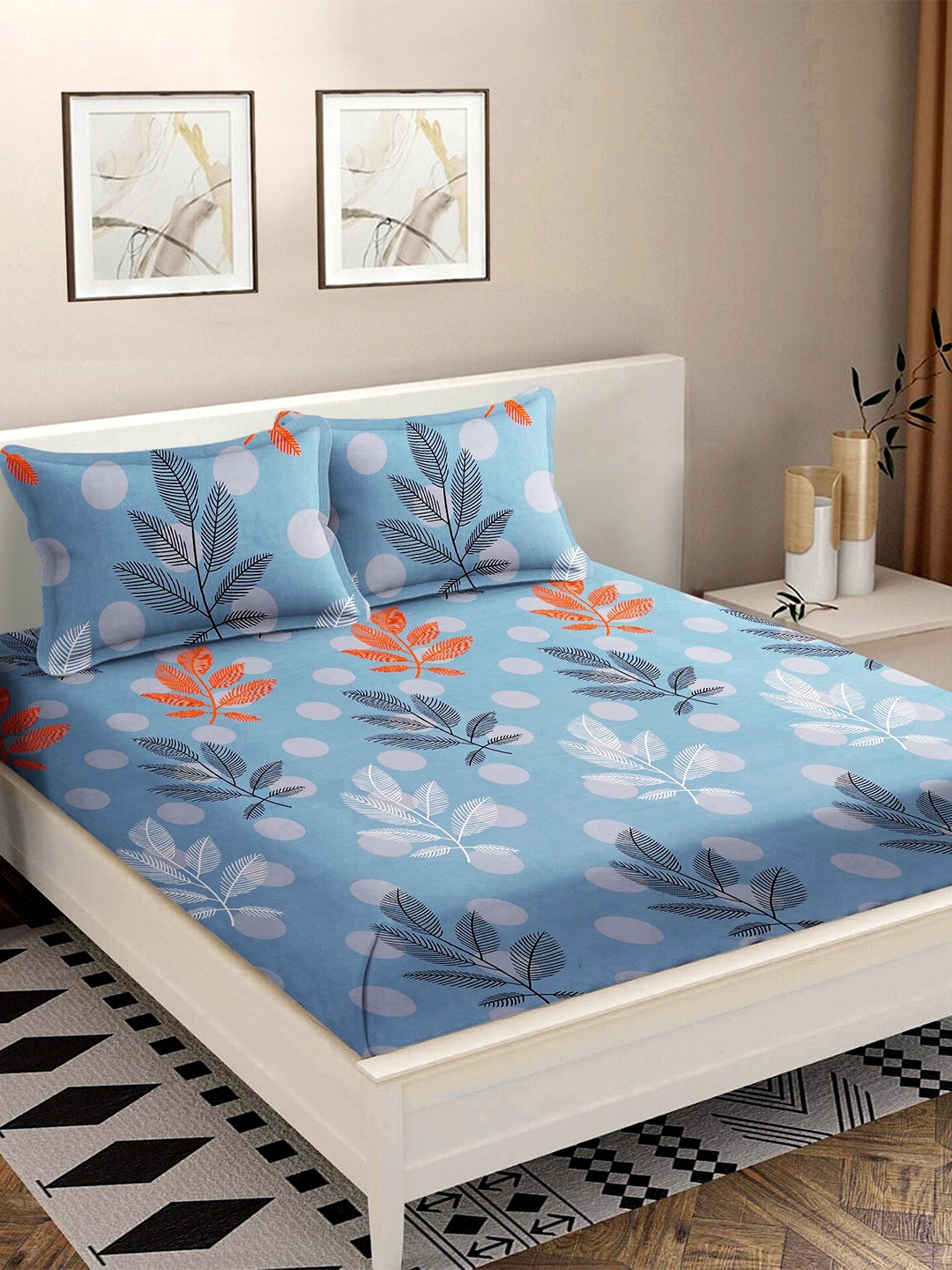 

MODEFE Blue & White Floral Cotton 180 TC Queen Bedsheet With 2 Pillow Covers