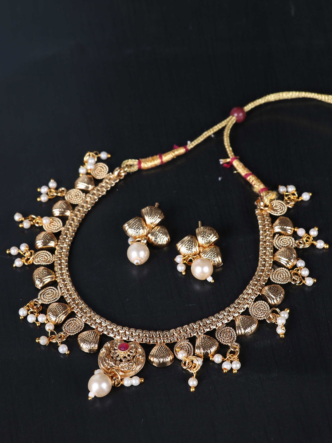 

LAFORWORD Gold-Plated Studded Jewellery Set