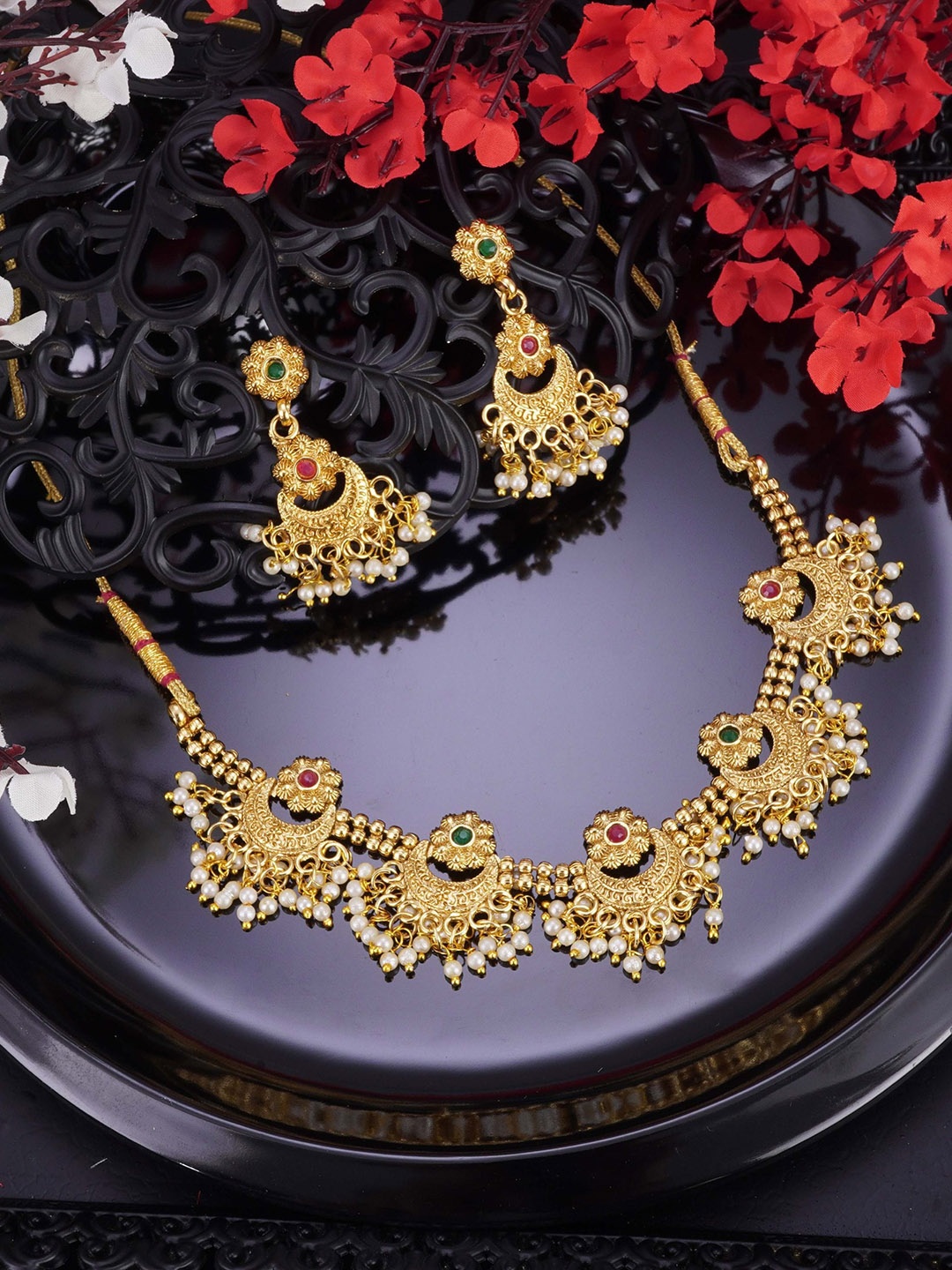 

LAFORWORD Gold-Plated Studded Jewellery Set