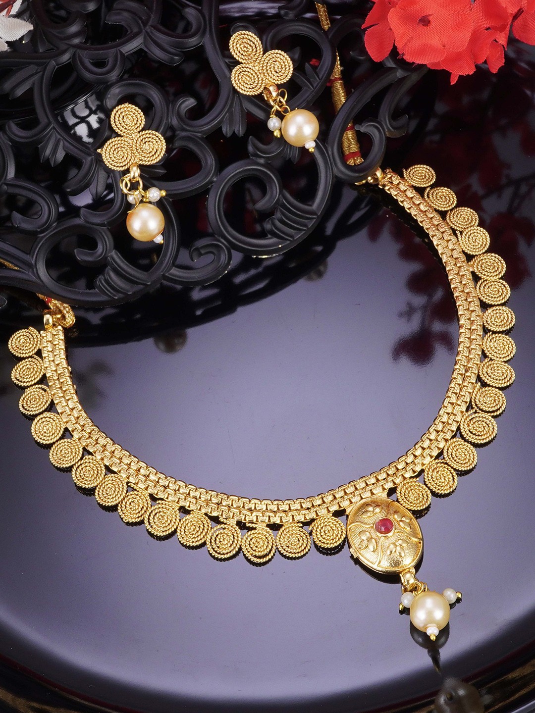 

LAFORWORD Gold-Plated Stone-Studded & Beaded Necklace & Earrings
