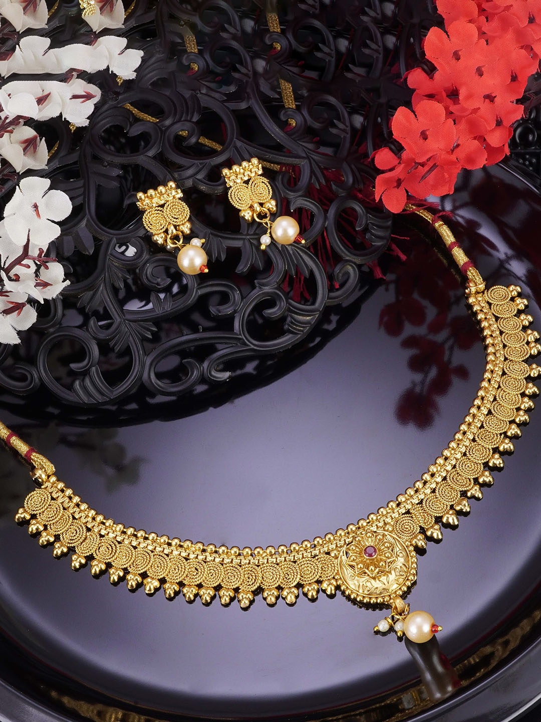 

LAFORWORD Gold-Plated Stone-Studded & Beaded Necklace & Earring