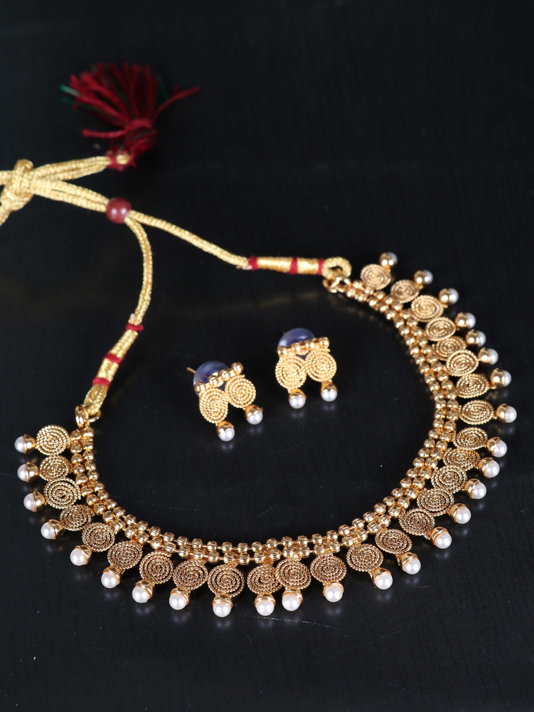 

LAFORWORD Gold-Plated Pearl Beaded Necklace & Earrings