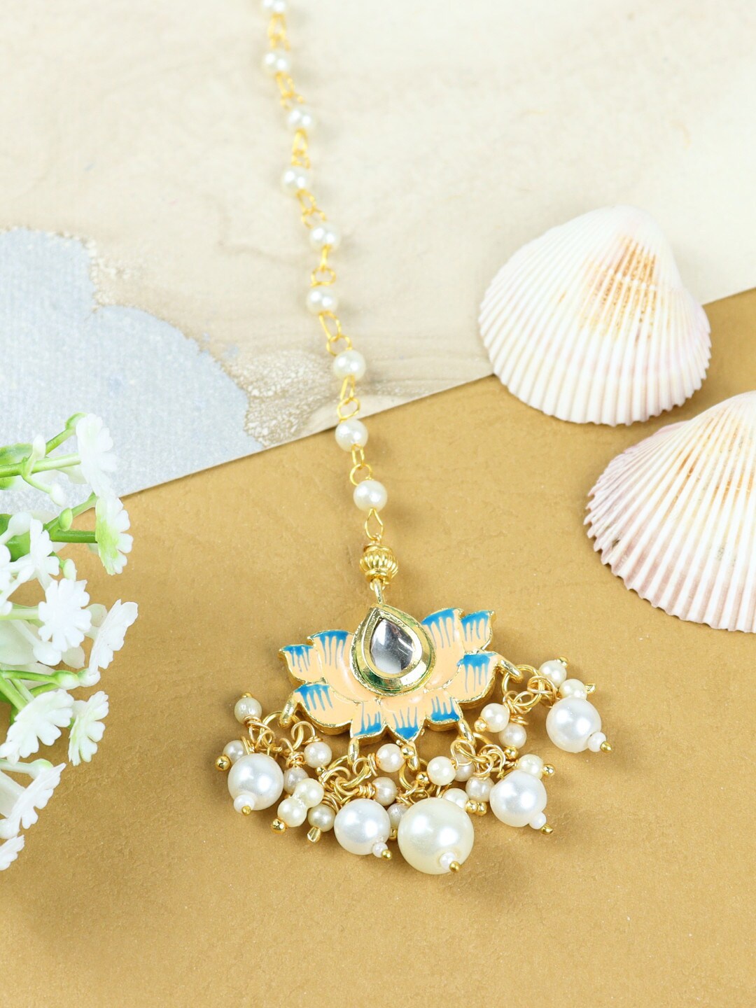 

Asthetika Kids Girls Gold-Plated Floral Meenakari Designed Stone-Studded Maangtikka