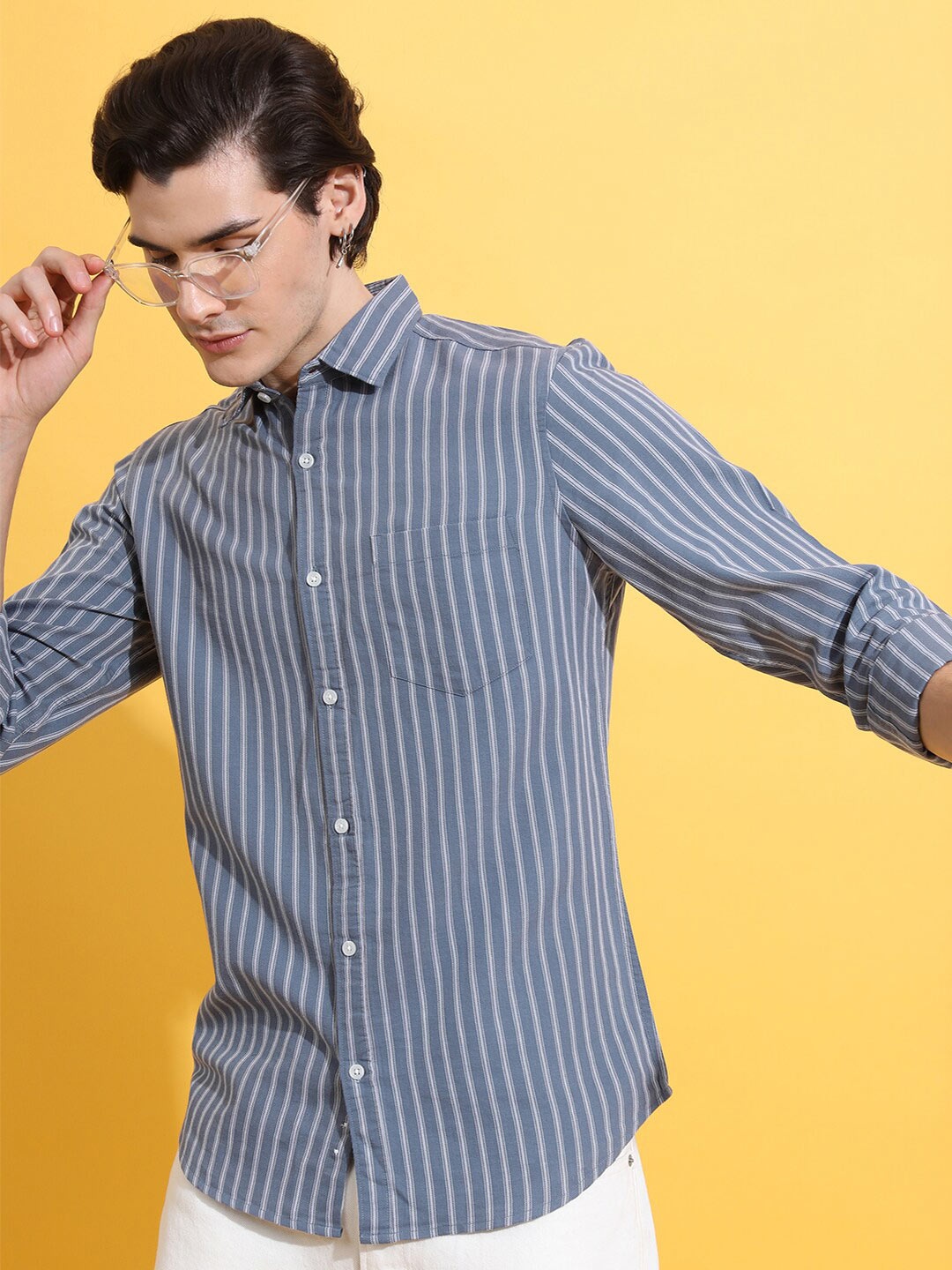 

HIGHLANDER Grey Slim Fit Striped Casual Cotton Shirt