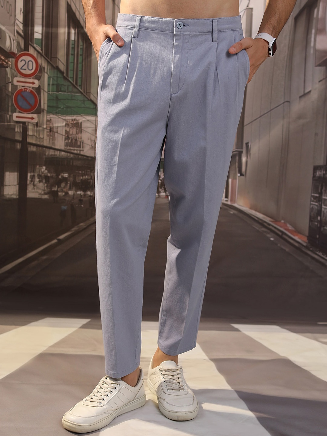 

HIGHLANDER Men Blue Straight Fit Trousers
