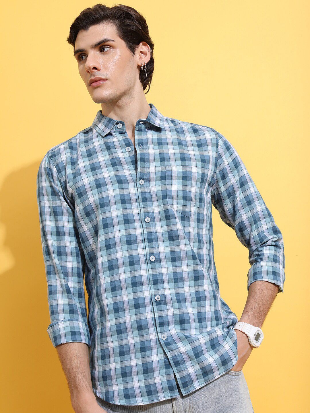 

HIGHLANDER Blue Slim Fit Tartan Checks Casual Shirt