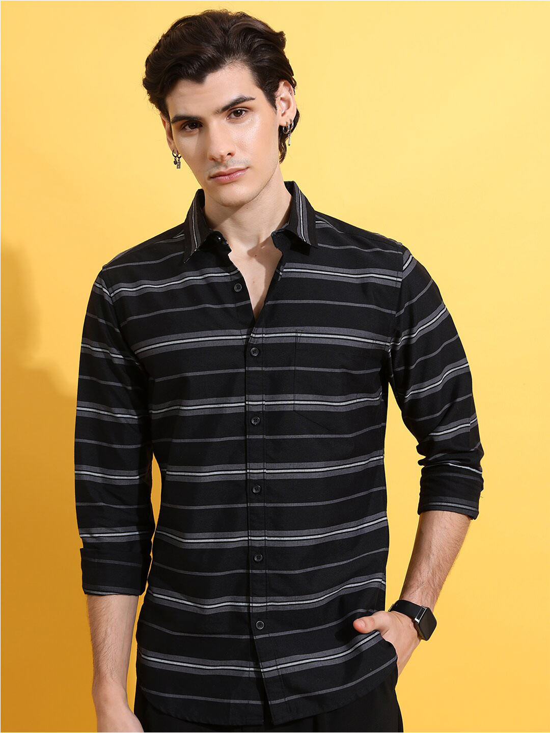 

HIGHLANDER Black Slim Fit Striped Casual Cotton Shirt