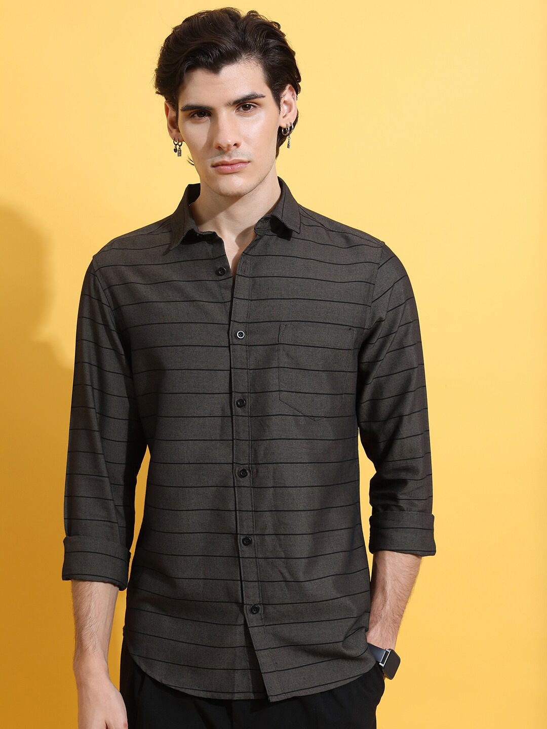 

HIGHLANDER Olive Green Slim Fit Striped Casual Cotton Shirt