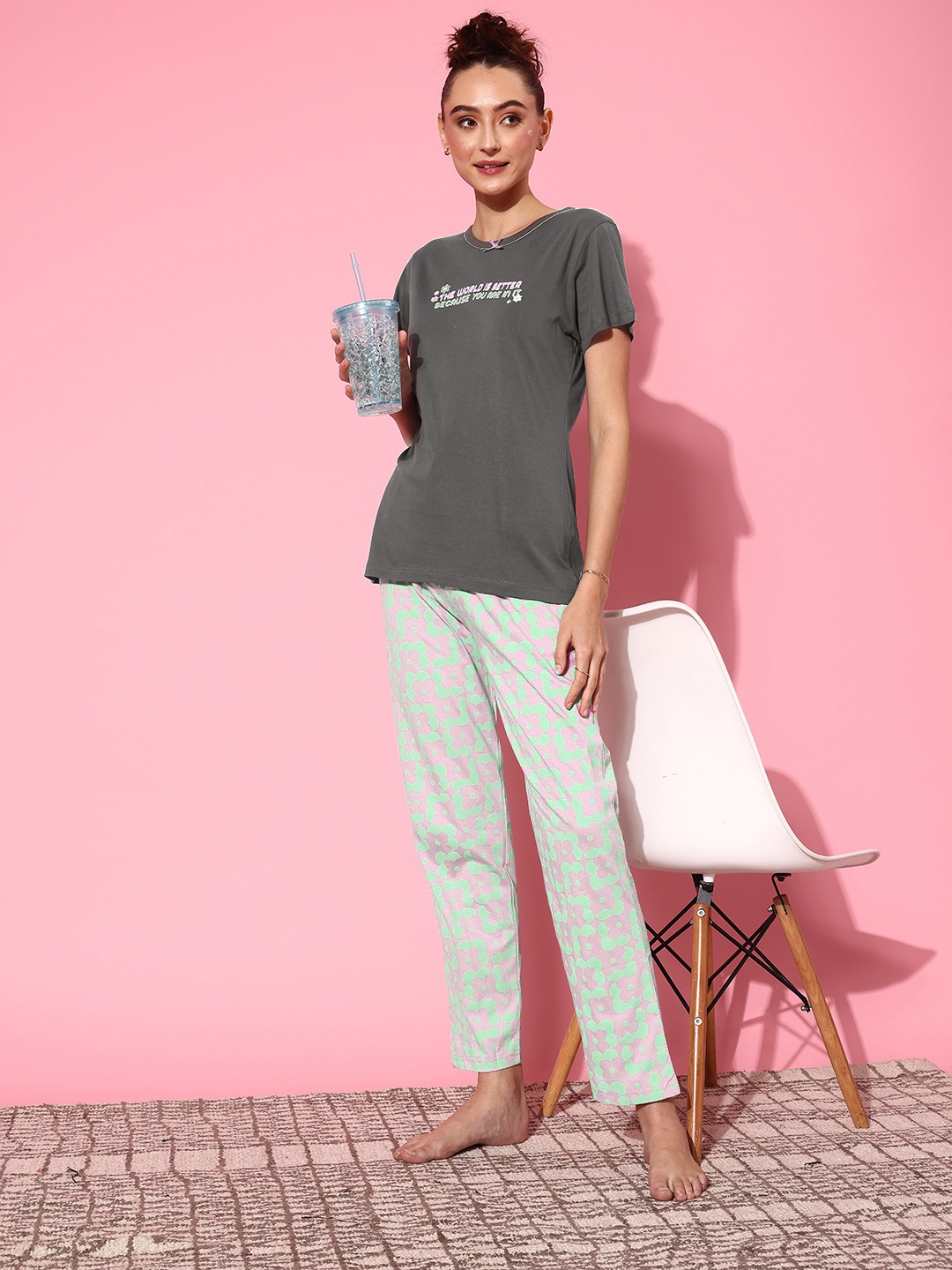 

ETC Women Typography Printed Night suit, Grey
