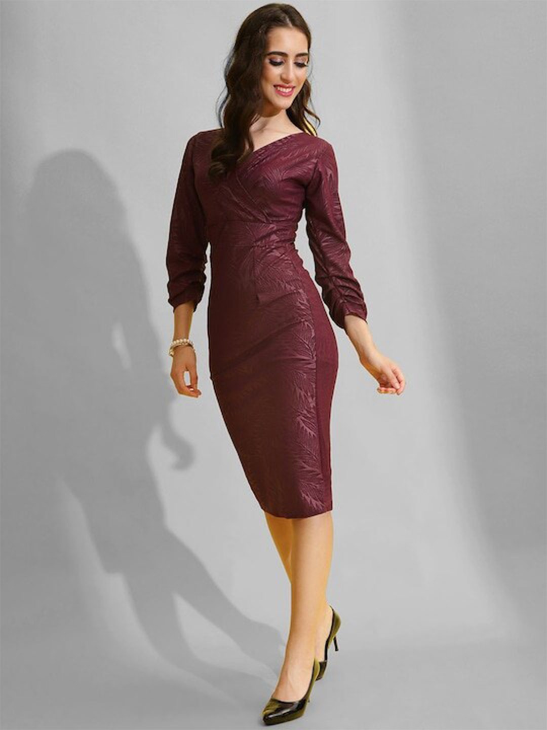 

WESTHOOD Tropical Printed V-Neck Bodycon Midi Dress, Maroon