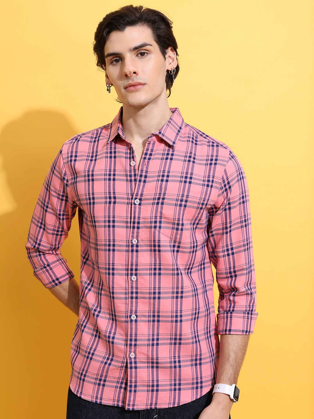 

HIGHLANDER Pink Slim Fit Checked Casual Shirt