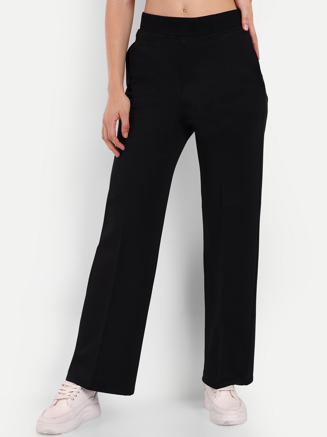 

Next One Women Relaxed Straight Leg Straight Fit High-Rise Easy Wash Trousers, Black