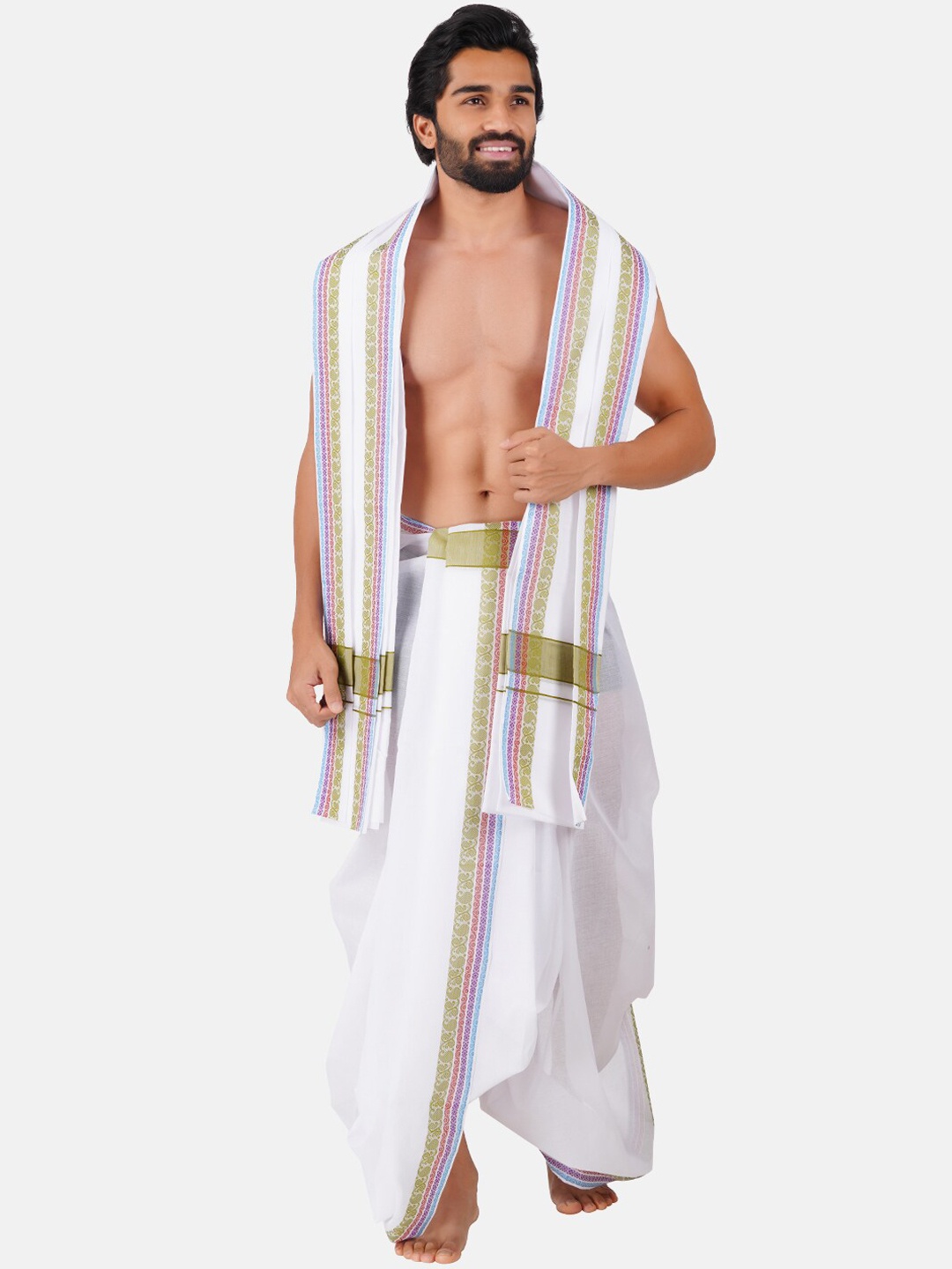 

Ramraj Cotton Panchakacham Dhoti With Angavastram Set, Green