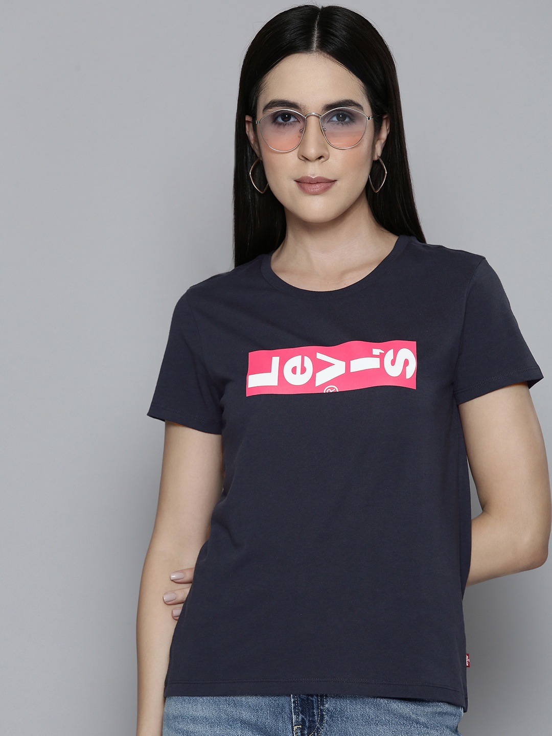 

Levis Women Brand Logo Print Knitted Pure Cotton T-shirt, Navy blue