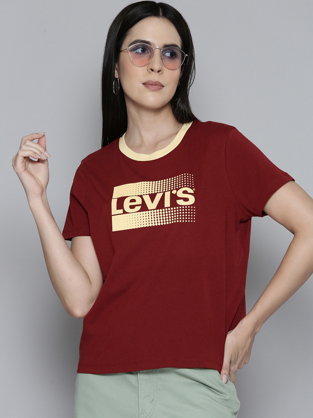 

Levis Brand Logo Printed Pure Cotton T-shirt, Maroon