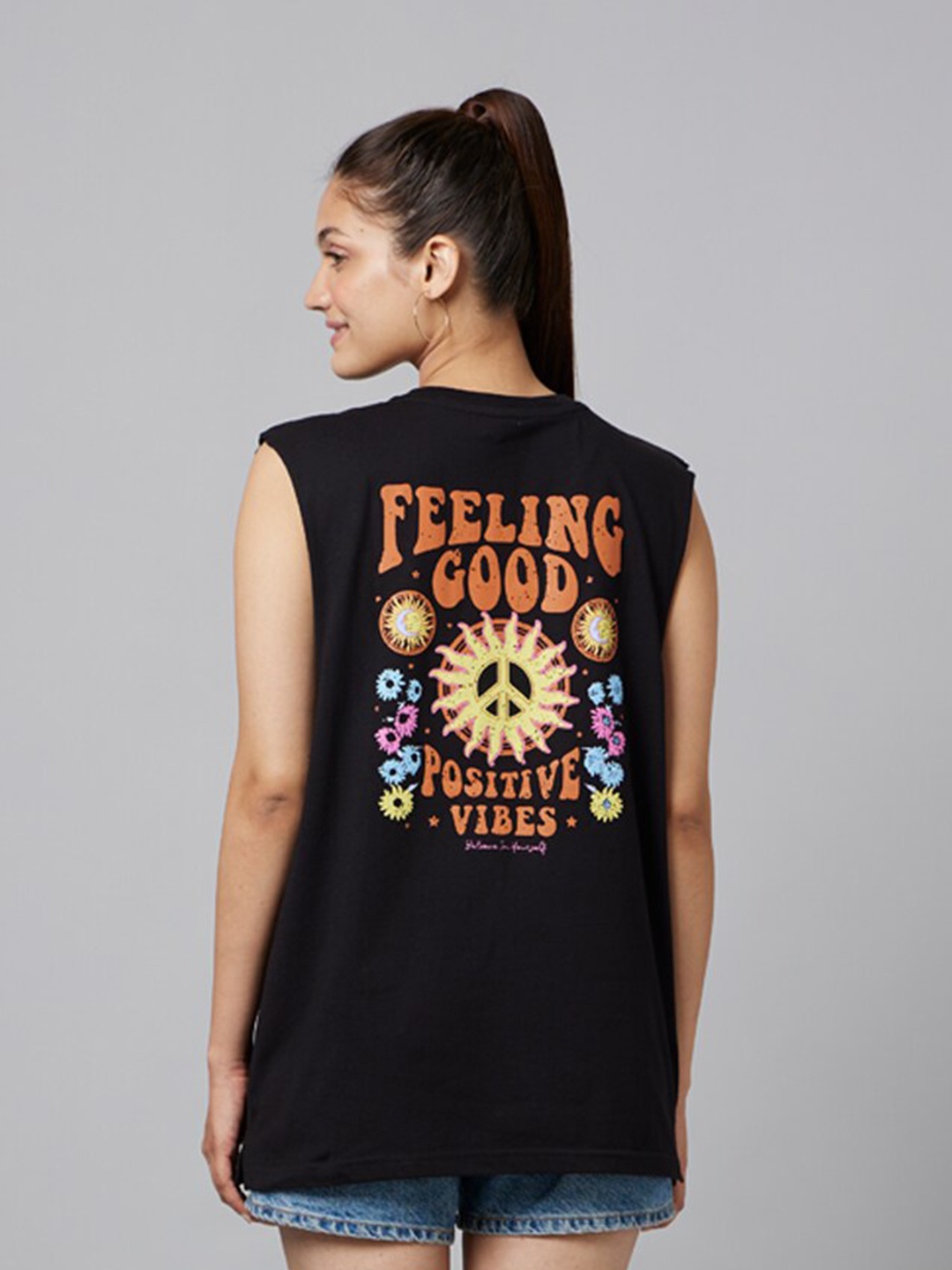 

Smugglerz Typography Printed Sleeveless Cotton T-shirt, Black