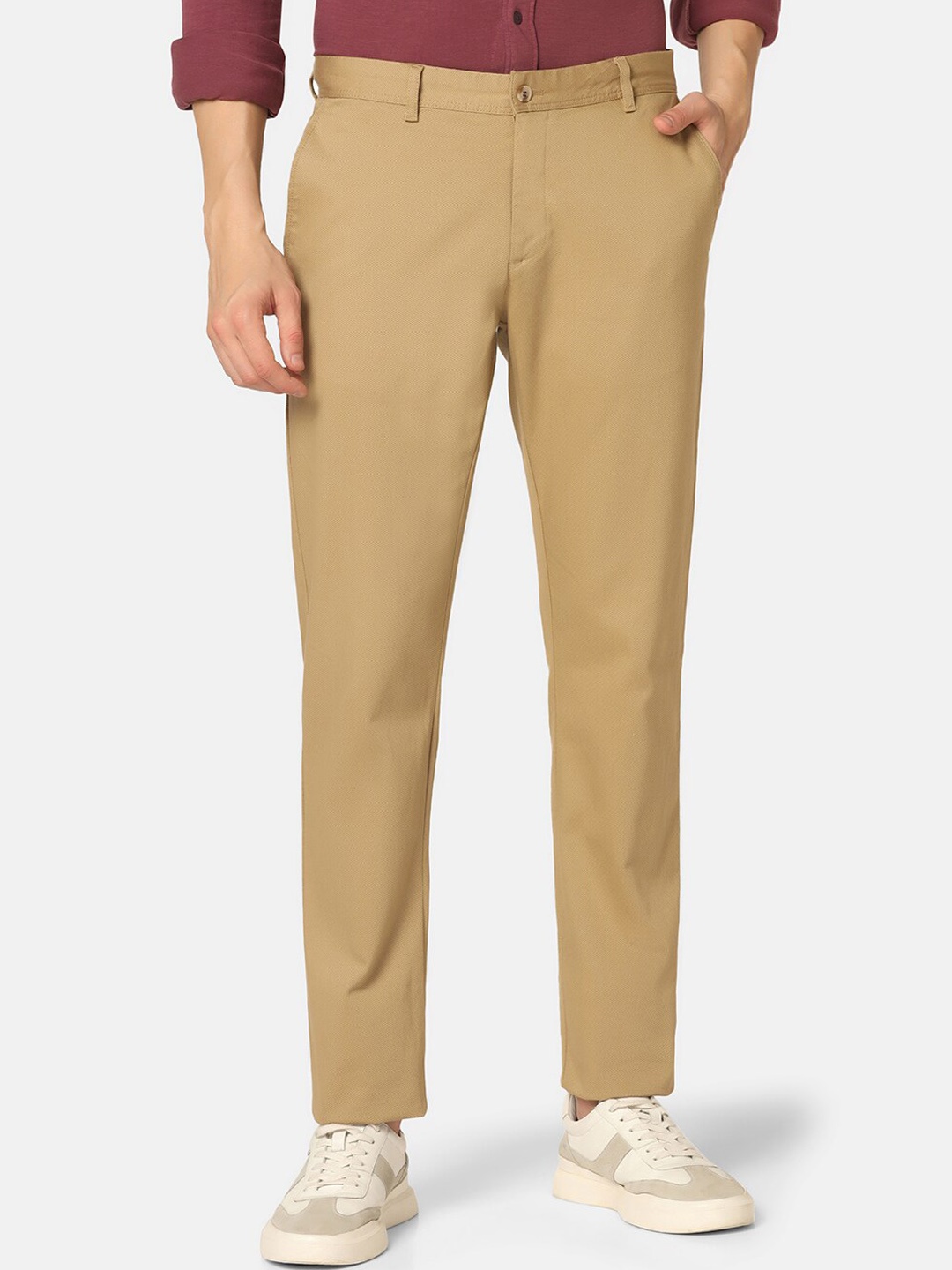 

Blackberrys Men B-95 Low-Rise Chinos Trousers, Khaki