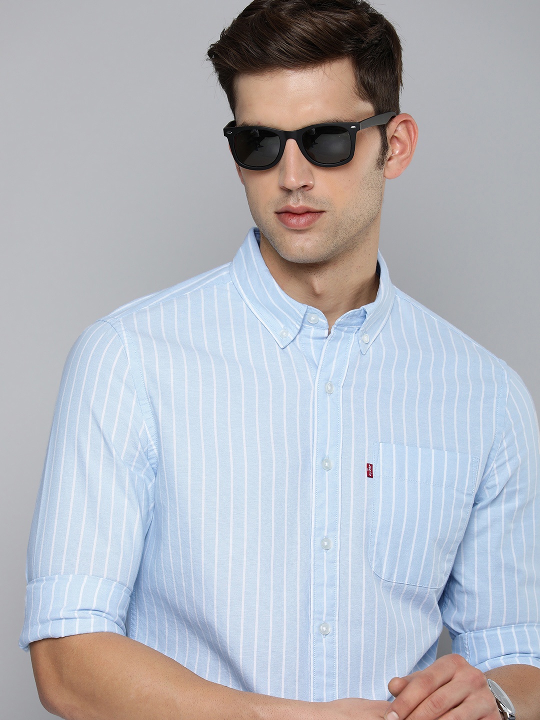 

Levis Pure Cotton Striped Slim Fit Casual Shirt, Blue