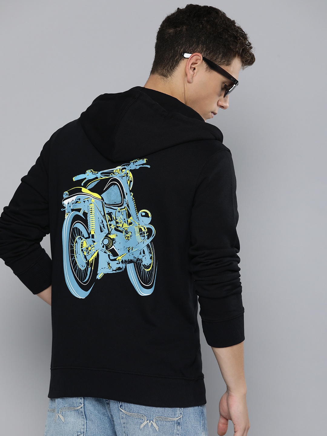 

Levis Pure Cotton Graphic Printed Hooded Sweatshirt, Black