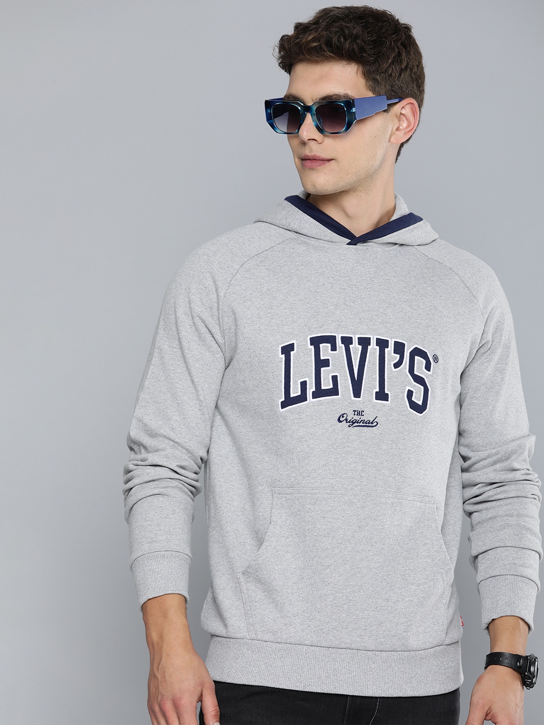 

Levis Brand Logo Embroidered Pure Cotton Hooded Sweatshirt, Grey melange