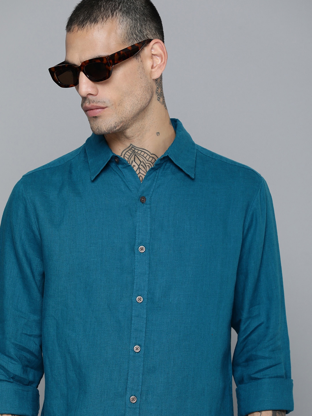 

Levis Linen Slim Fit Casual Shirt, Teal