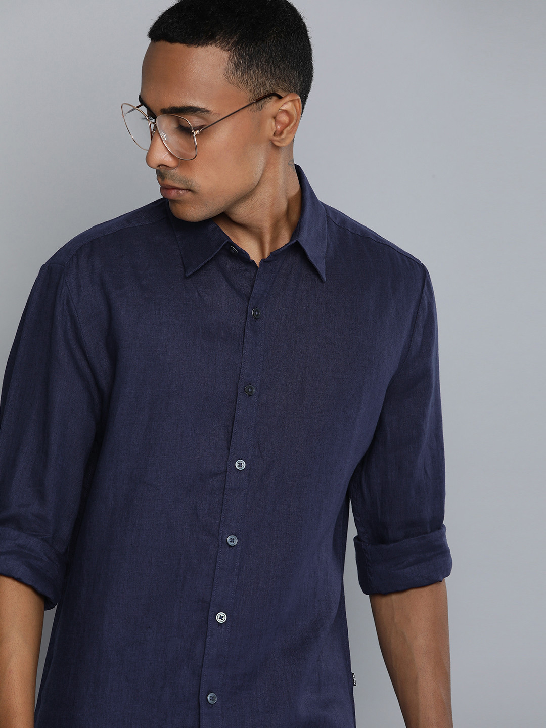 

Levis Linen Slim Fit Casual Shirt, Navy blue