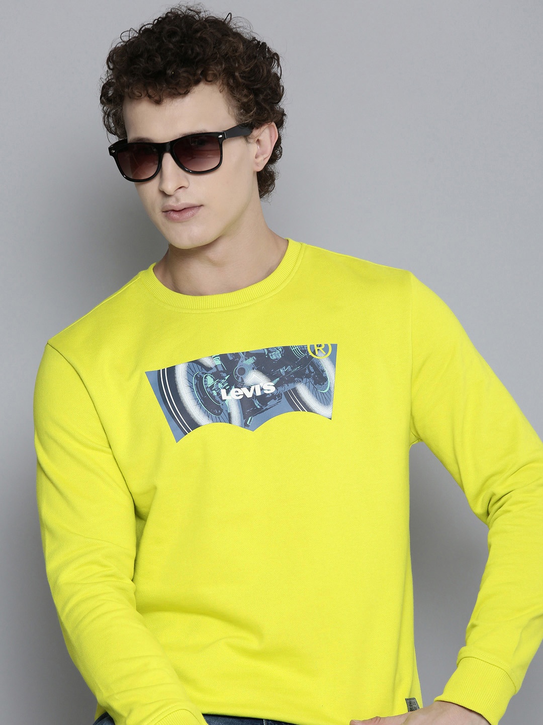 

Levis Pure Cotton Brand Logo Printed Sweatshirt, Lime green
