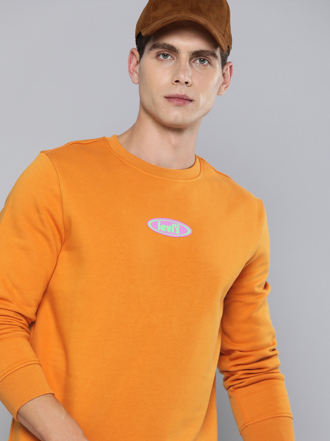 

Levis Brand Logo Printed Pullover Sweatshirt, Mustard