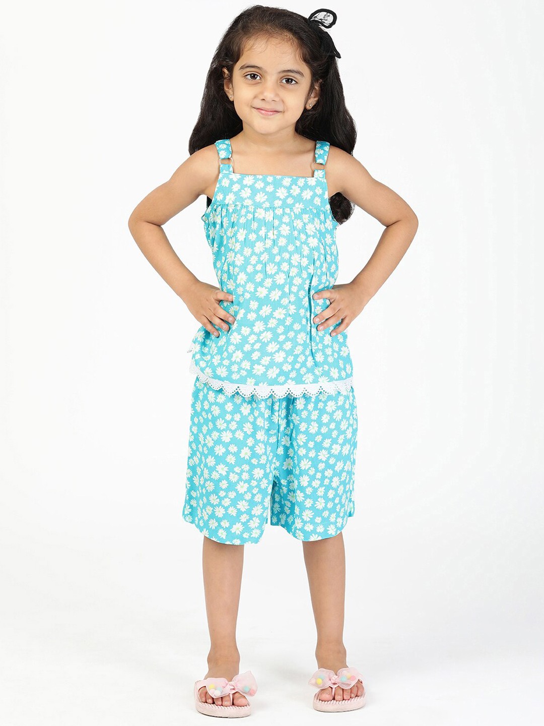 

Budding Bees Girls Floral Printed Night suit, Blue