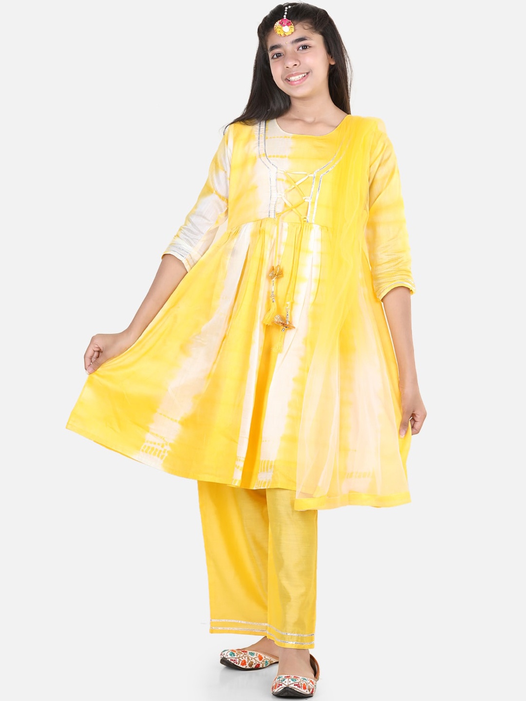

BownBee Girls Tie And Dye Printed Anarkali Pure Cotton Kurta & Trouser With Dupatta, Yellow