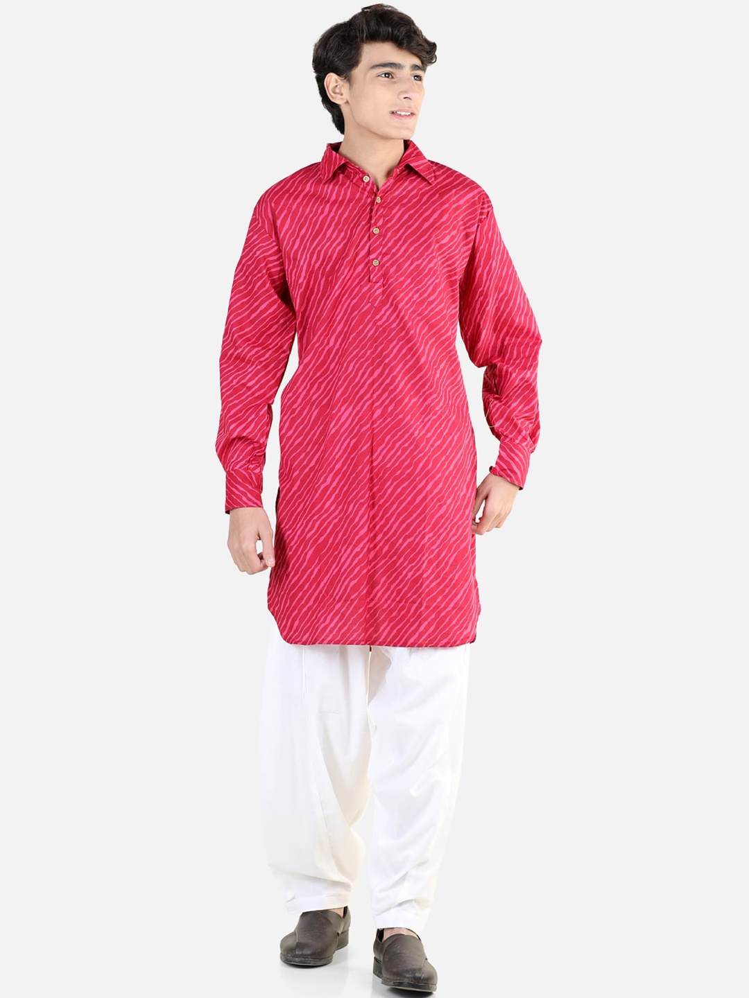 

BownBee Boys Leheriya Printed Pure Cotton Kurta with Salwar, Pink