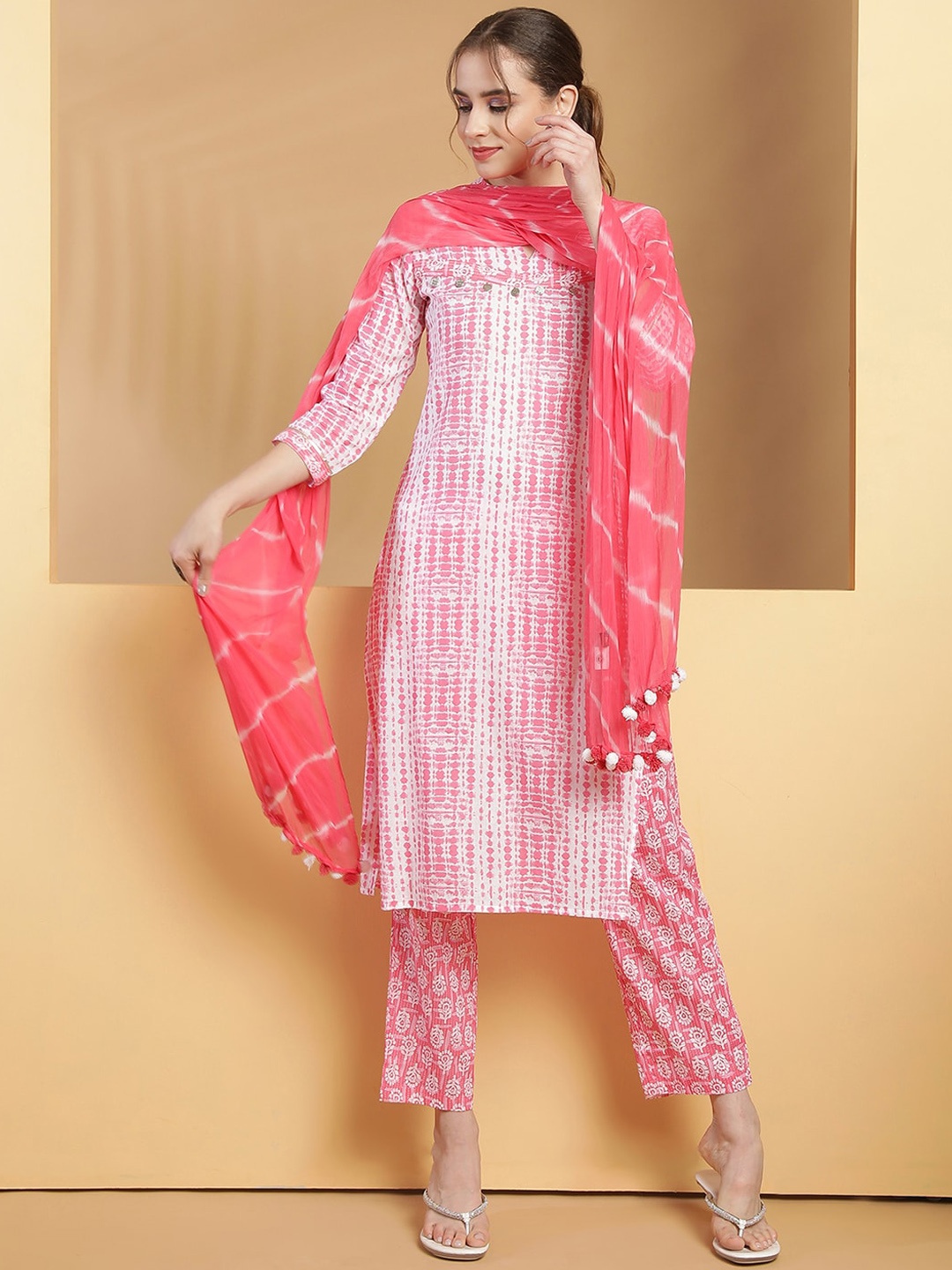 

Be Indi Women Ethnic Motifs Printed Kurta Set with Trouser & Dupatta, Pink