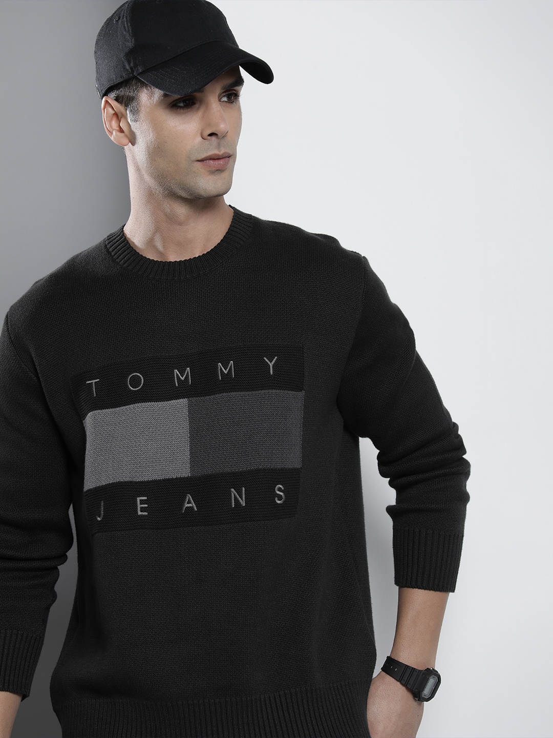 

Tommy Hilfiger Pure Cotton Brand Logo Embroidered Sweatshirt, Black