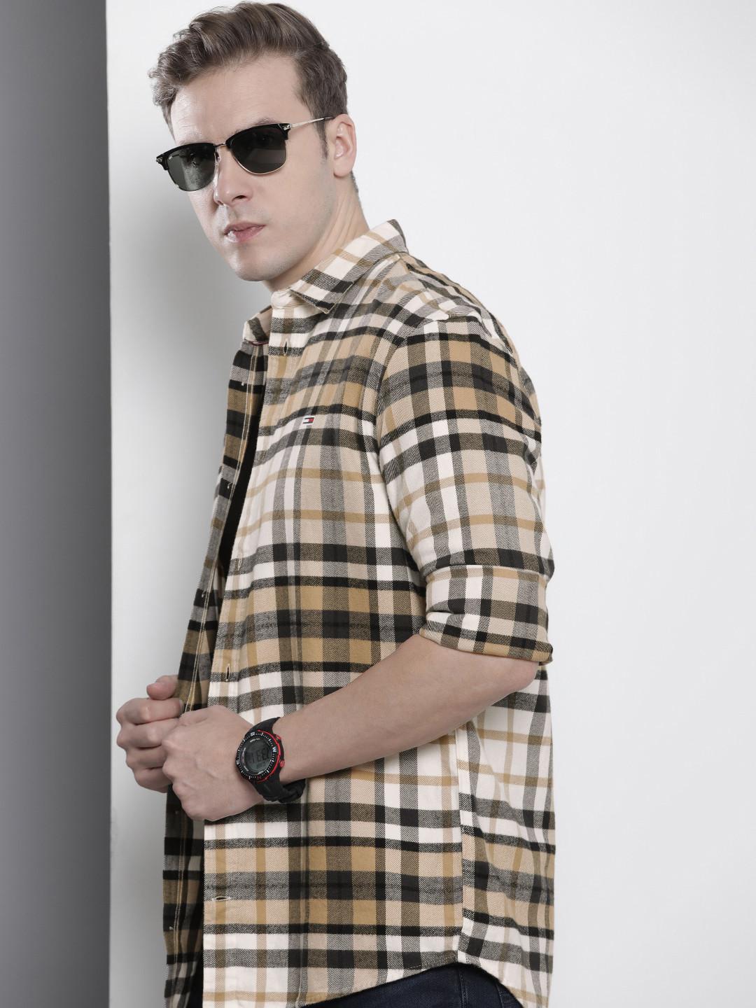 

Tommy Hilfiger Pure Cotton Classic Fit Checked Casual Shirt, Beige