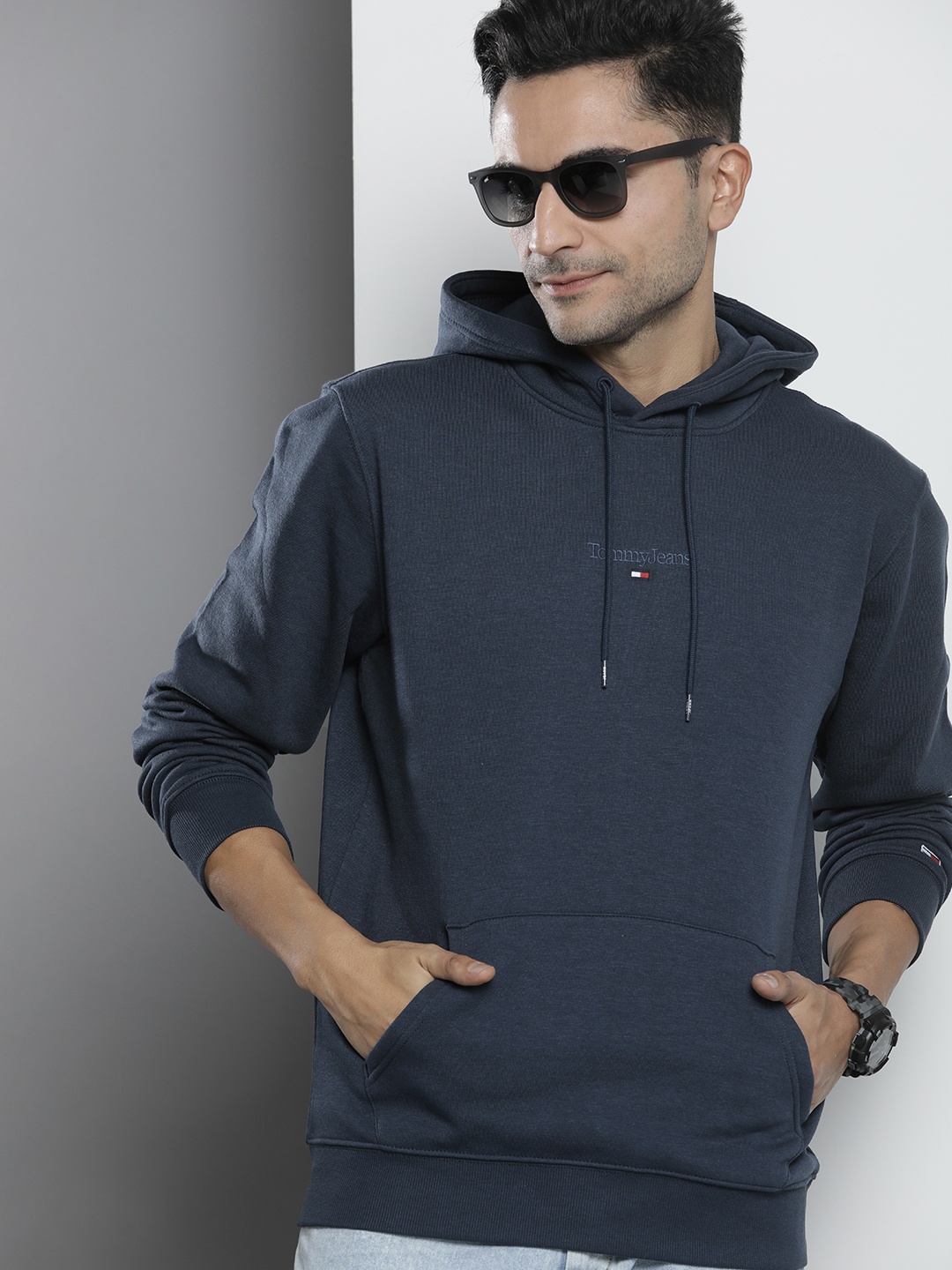 

Tommy Hilfiger Brand Logo Printed Casual Hooded Sweatshirt, Blue